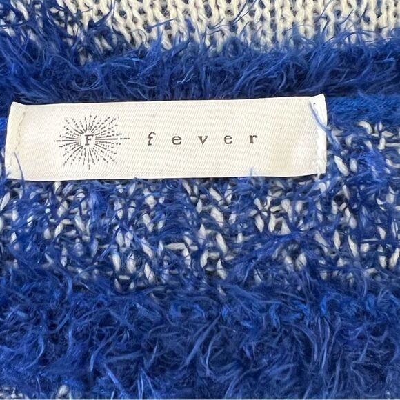 Fever Harlequin Diamond Super Soft Cozy Fuzzy Eyelash Sweater Blue/White NWOT - Picture 9 of 9